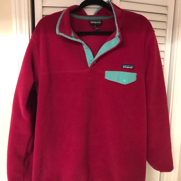 Patagonia Tops - Women’s Patagonia Synchilla pullover